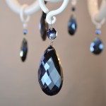 Gray-blue crystal almond