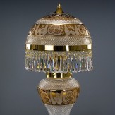 Cristal dorado y tallado