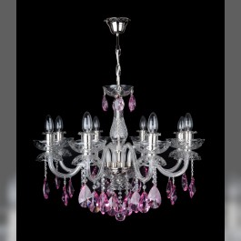 La lámpara de araña de cristal violeta con brazos de cristal liso