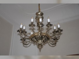 10-arm massive cast chandelier made of cast brass