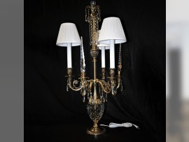 Lámpara de mesa alta con 3 puntas de cristal