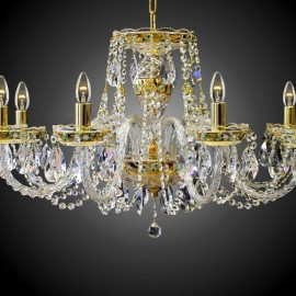 Lámpara de araña de cristal de seis brazos con esmalte brillante sobre fondo dorado II.