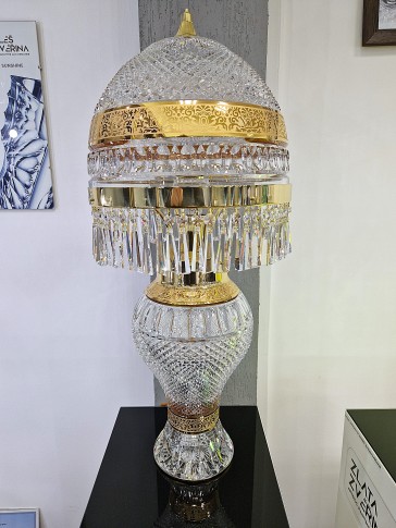 Lámpara de mesa alta con corte de diamante de BACCARAT