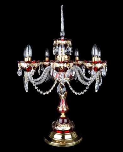 Lámpara Ruby, un objeto decorativo para un interior lujoso